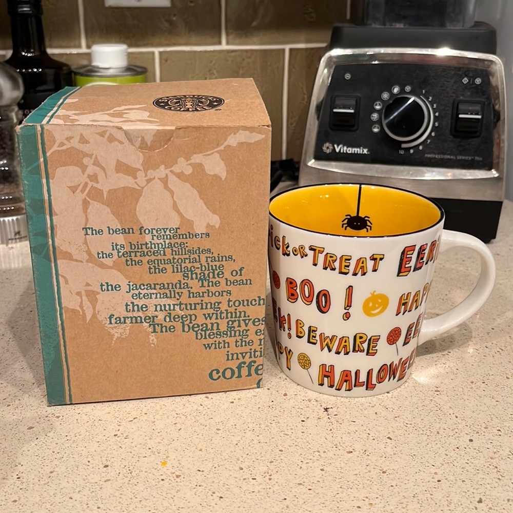 Starbucks Vintage 2007 Halloween Mug 16oz - New